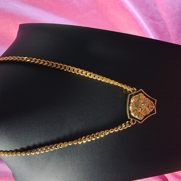 Quality Goldtone Jewelry Lot - Picture 2 of 9